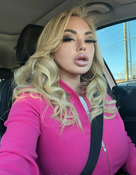 katrinathicc 完璧なスター アーカイブ