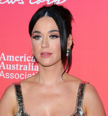 フィットネスインフルエンサーオンリーファンズ 美しいxxx 写真