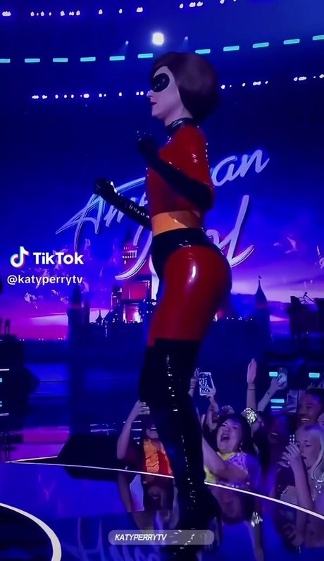 レズビアンの足OnlyFans アダルト 画像