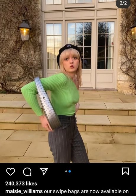 Maisie Williams セックス女優 画像