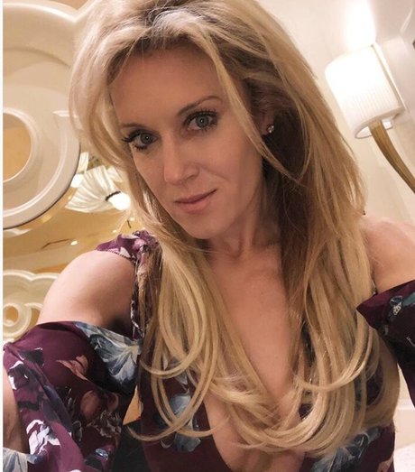 Natalie Gulbis アートスター 写真