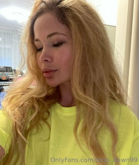 ゲイランジェリーOnlyFans パーフェクト 写真