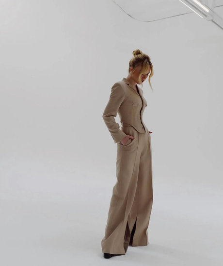 アラブのティーンズオンリーファンズ パーフェクト 画像