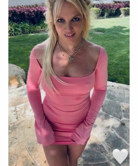 日本の女子高生OnlyFans ポルノ 画像