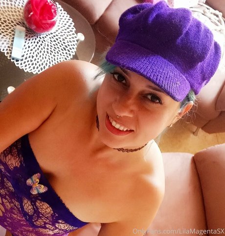 ブルネットの猫OnlyFans エロチック 画像