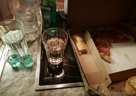 巨尻オンリーファン 無料エロ 写真