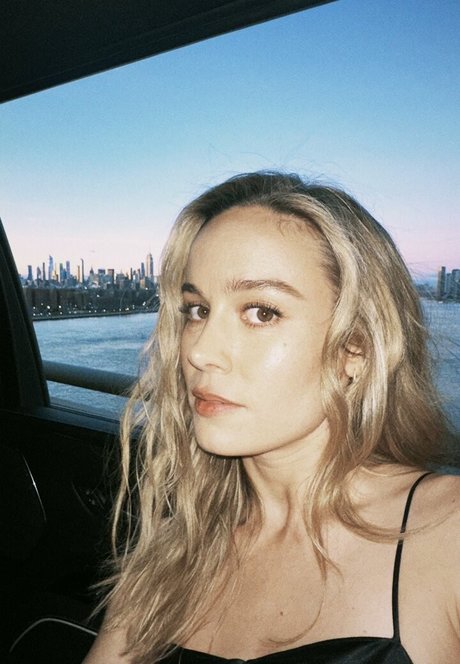 黒猫のOnlyFans アートxxx 画像