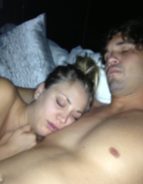 ブルネットの猫OnlyFans アートxxx ギャラリー