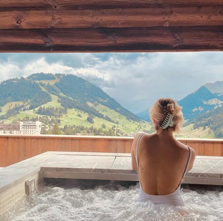 バレーボール オンリーファンズ 限定 写真