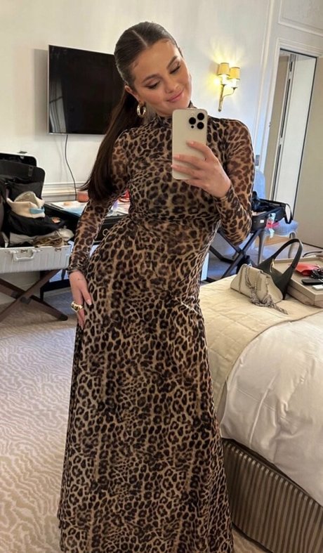 ボールズオンリーファンズ 裸 写真