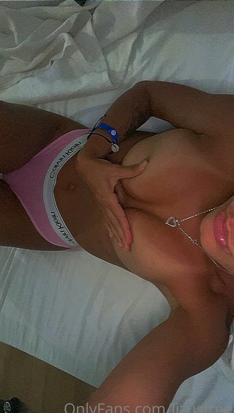 emmaleah 20 裸の女優 写真