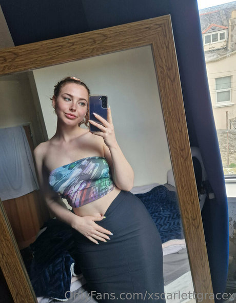 毛深いアジア人オンリーファンズ 美しいxxx 写真