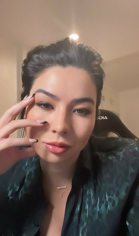 CarolineKwan 可愛いモデル 写真