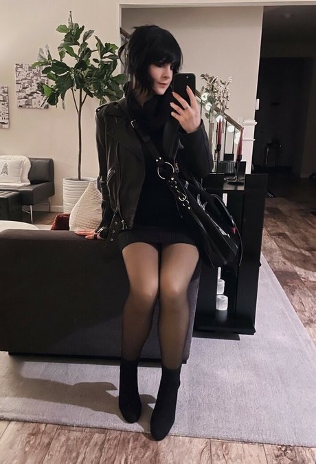 ぽっちゃり黒人OnlyFans セクシーヌード 写真