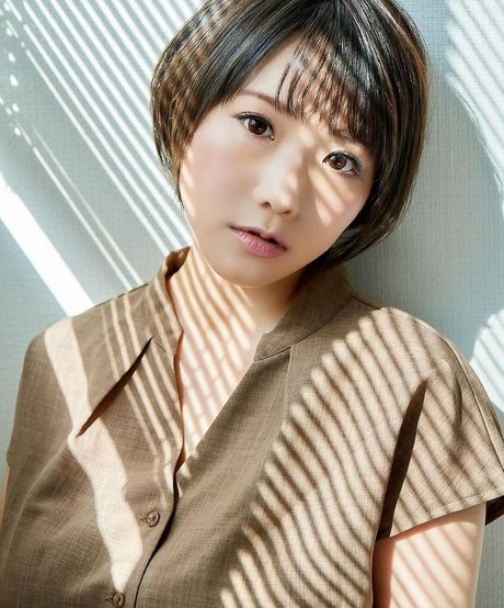 熟女クーガーオンリーファンズ 美しいポルノ 画像