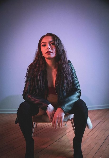 ゲイアナル舐めオンリーファンズ 無料 写真