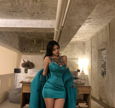 黒檀 ssbbw オンリーファンズ トップ 写真