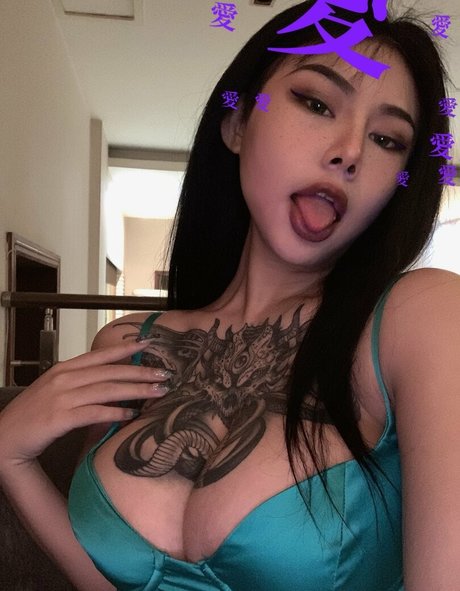 潮吹きオーガズムOnlyFans ホットヌード 写真