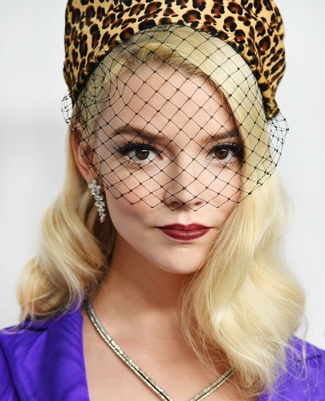 曲線美のランジェリーOnlyFans セクシー 画像