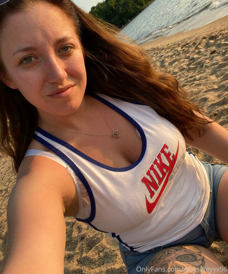 赤毛の熟女オンリーファンズ 美しいxxx アーカイブ