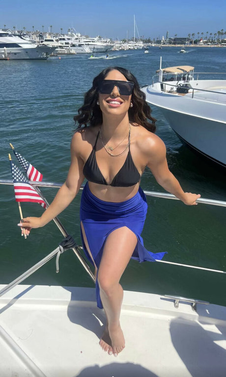 Mary Noura スター xxx 画像