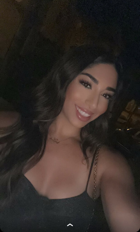 Mary Noura 独占ポルノスター 写真