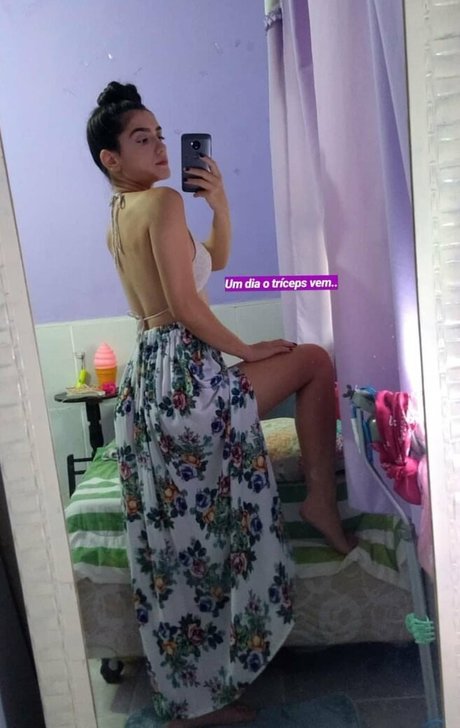 アジア人 ノーPPV オンリーファンズ セクシーヌード 写真