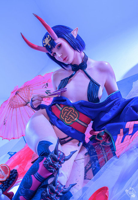 自然な赤毛のオンリーファンズ ポルノグラフィック ギャラリー