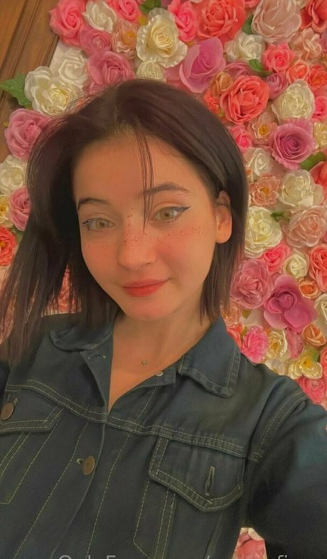 ヴィゴ・オンリーファンズ ポルノ 写真