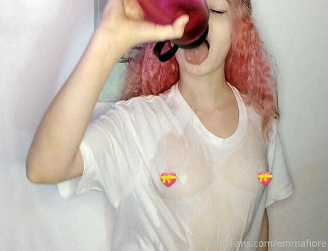 ブルネットの猫OnlyFans 無料エロ 写真