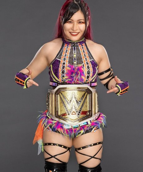 Iyo Sky 可愛いモデル 写真