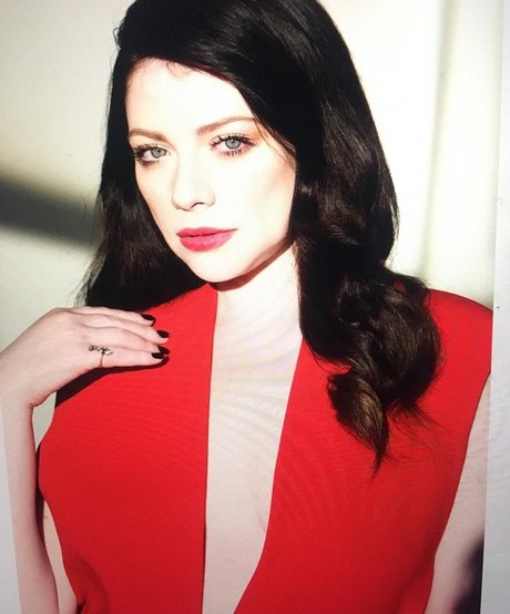 肉厚マンコオンリーファンズ ホットxxx ギャラリー