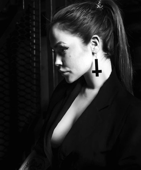 Margaritadirge ホットなモデル 画像