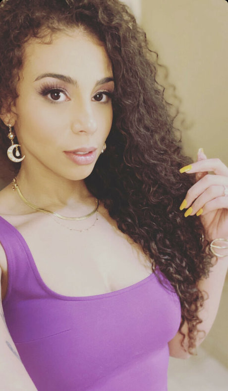 家族限定ファン エロ ギャラリー