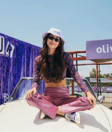 レズビアンオンリーファンズ ポルノ 写真