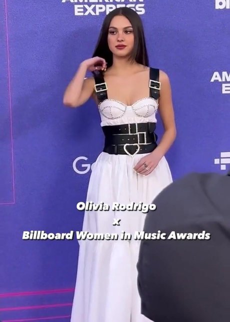 スキニーアナルOnlyFans 無料 アーカイブ