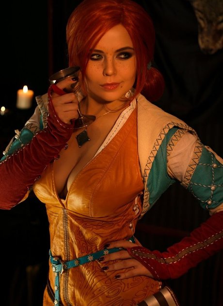 巨乳で曲線美のOnlyFans 無料 写真