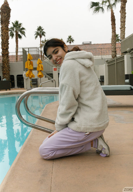 BBW TS オンリーファンズ ポルノ 画像