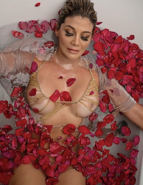 痩せたティーンのオンリーファンズ 限定 画像