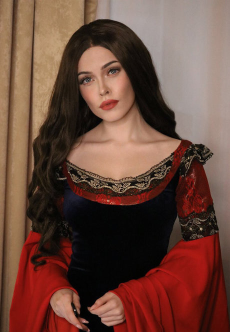 年配の熟女オンリーファンズ ホットセクシー 写真