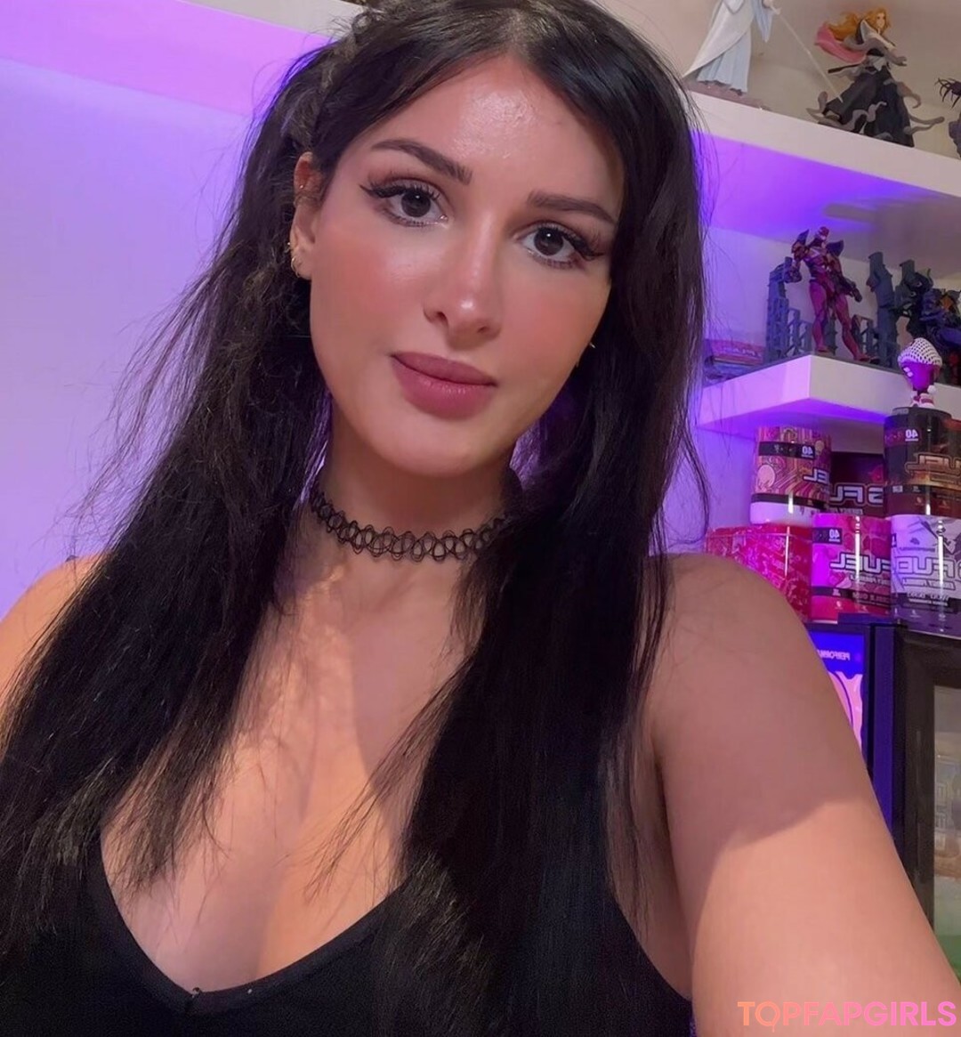 Sssniperwolf xxxポルノスター ギャラリー