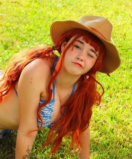 大学生カップルのオンリーファンズ ホットセクシー 写真