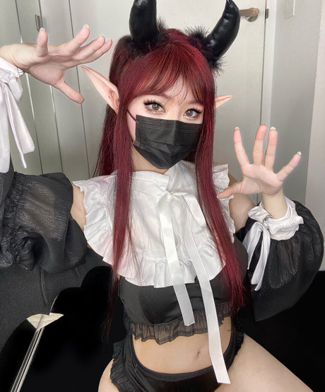 sylvieaeri ポルノスター 無料 画像