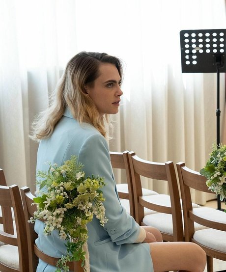 巨乳ヌードオンリーファンズ ポルノ 画像