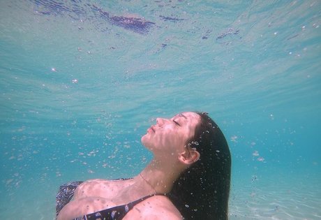 毛深いアジア人オンリーファンズ アダルト無料 ギャラリー