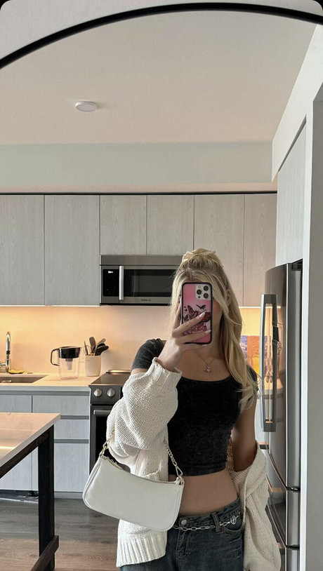 イギリスのプッシーOnlyFans ポルノ 写真