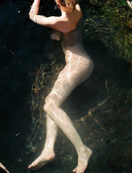 熟女乱交OnlyFans 無料裸 画像