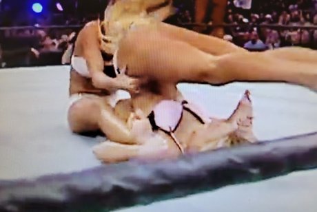 小さなオンリーファンズ HD 画像