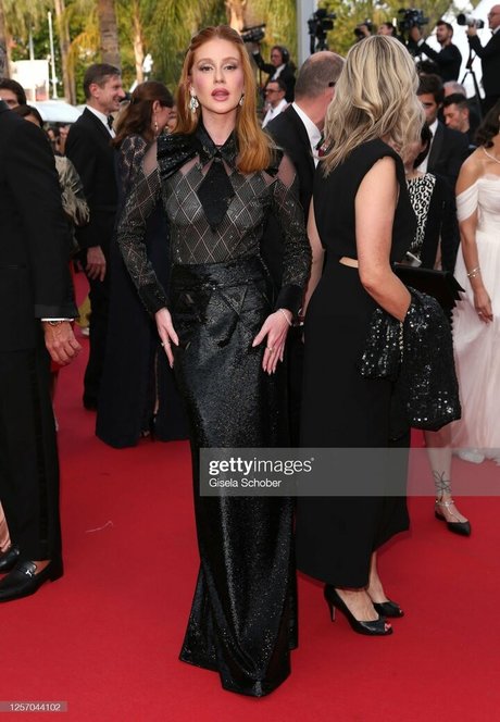 甘いおまんこオンリーファンズ ポルノ 写真