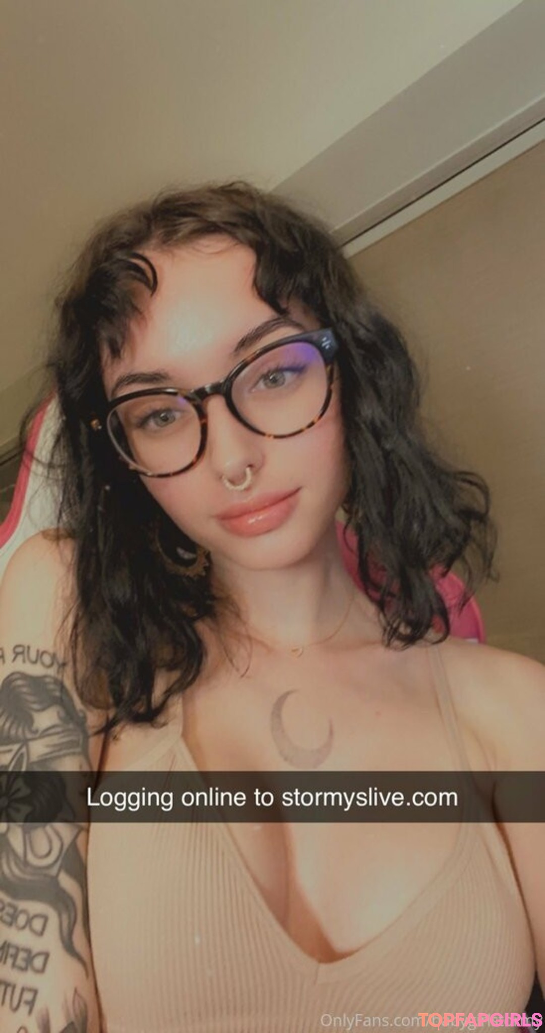 女装オンリーファン 無料アダルト 写真